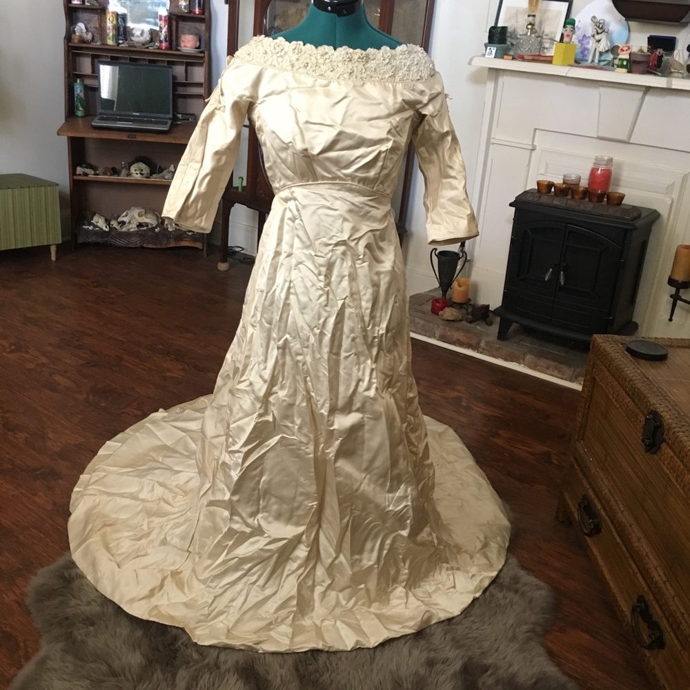 Miss Betsy Brand Vintage Wedding Dress